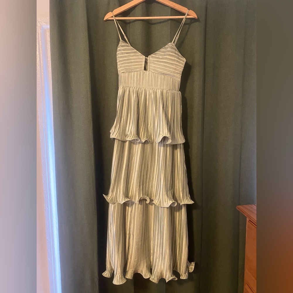 ASTR Lupin Pleated Tiered Maxi Dress